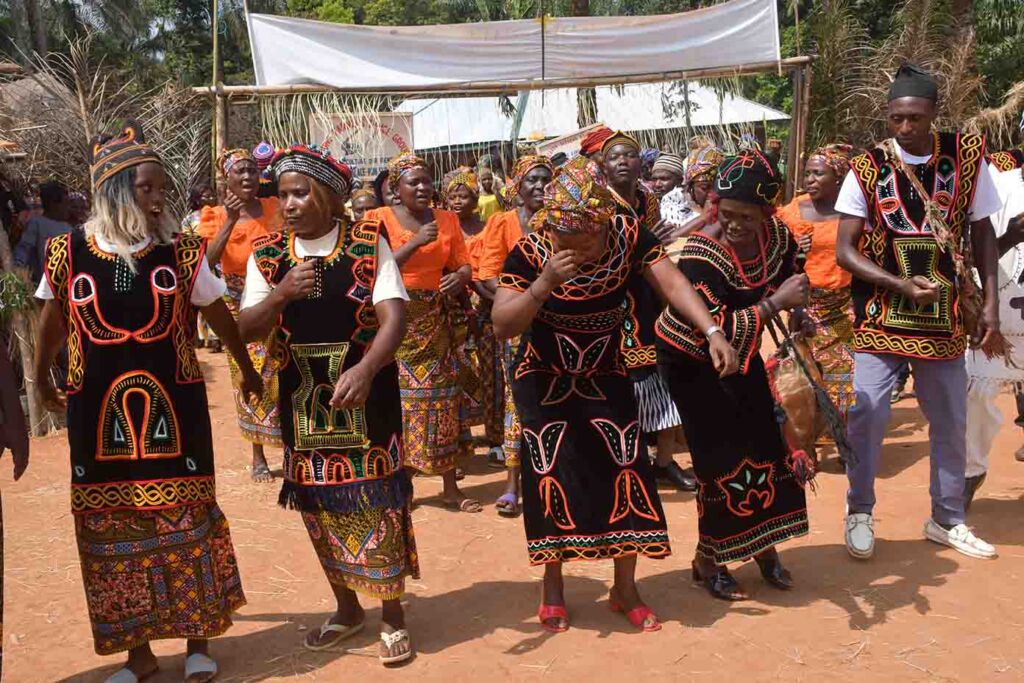 Tukubum Women Dancing to their traditional songs